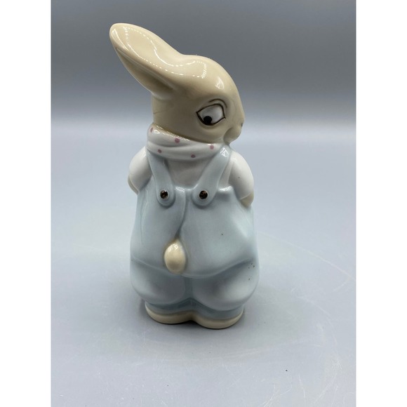 Peter Rabbit Royal Dux Bohemian Porcelain Boy Rabbit/Bunny Figurine - Picture 4 of 9